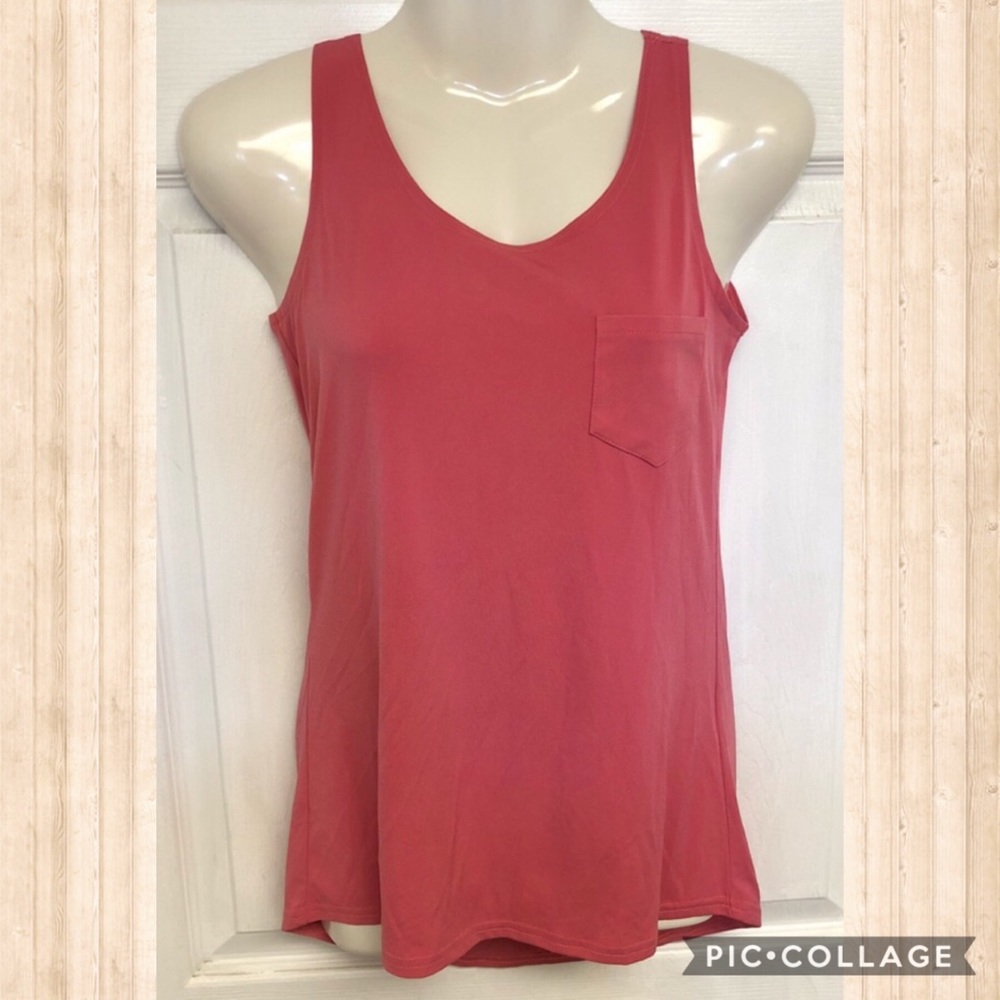 Boutique-Tracy Negoshian pink Daphne tank